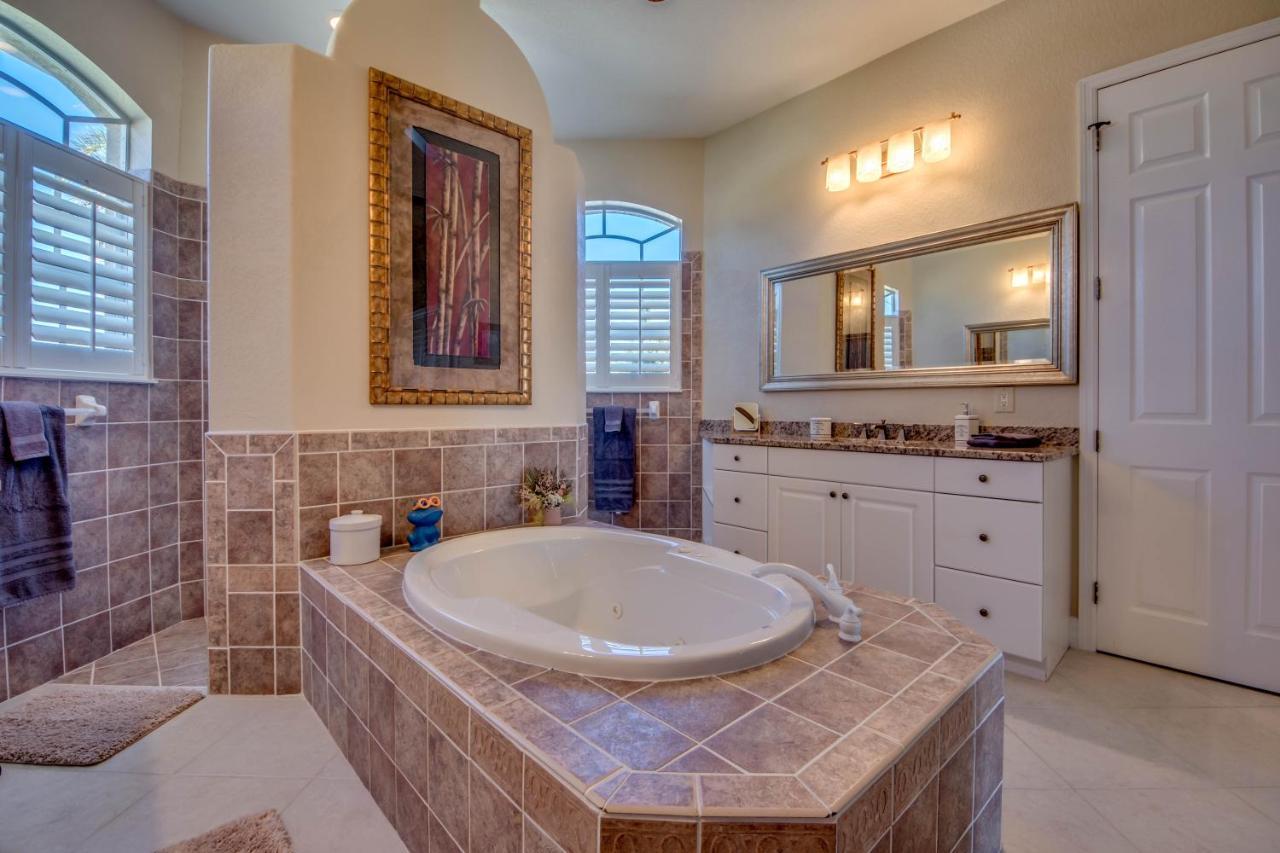 Villa-Haze, Lots Of Privacy, Solar & Electric Heated Pool And Spa Cape Coral Esterno foto
